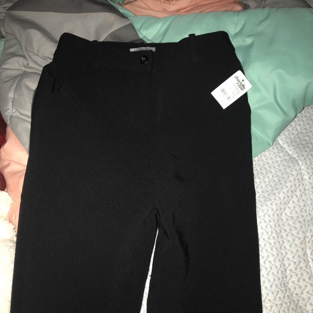 NWT CR pants 😍